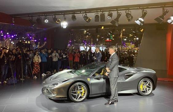 488 GTB/ǿV8÷ F8 Tributo